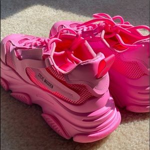 Size 9 Possession Hot Pink Steve Madden’s